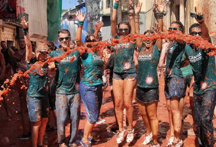 Siamo arivati, abbiamo patecipato e ce l'abbiamo fatta! - La Tomatina 2014